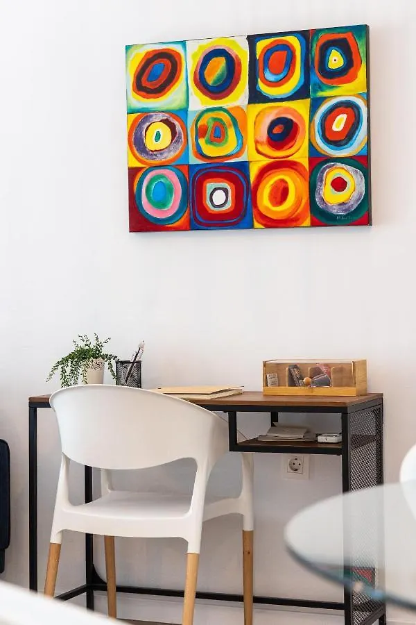 Twins Nest Malaga Apartment 0*,