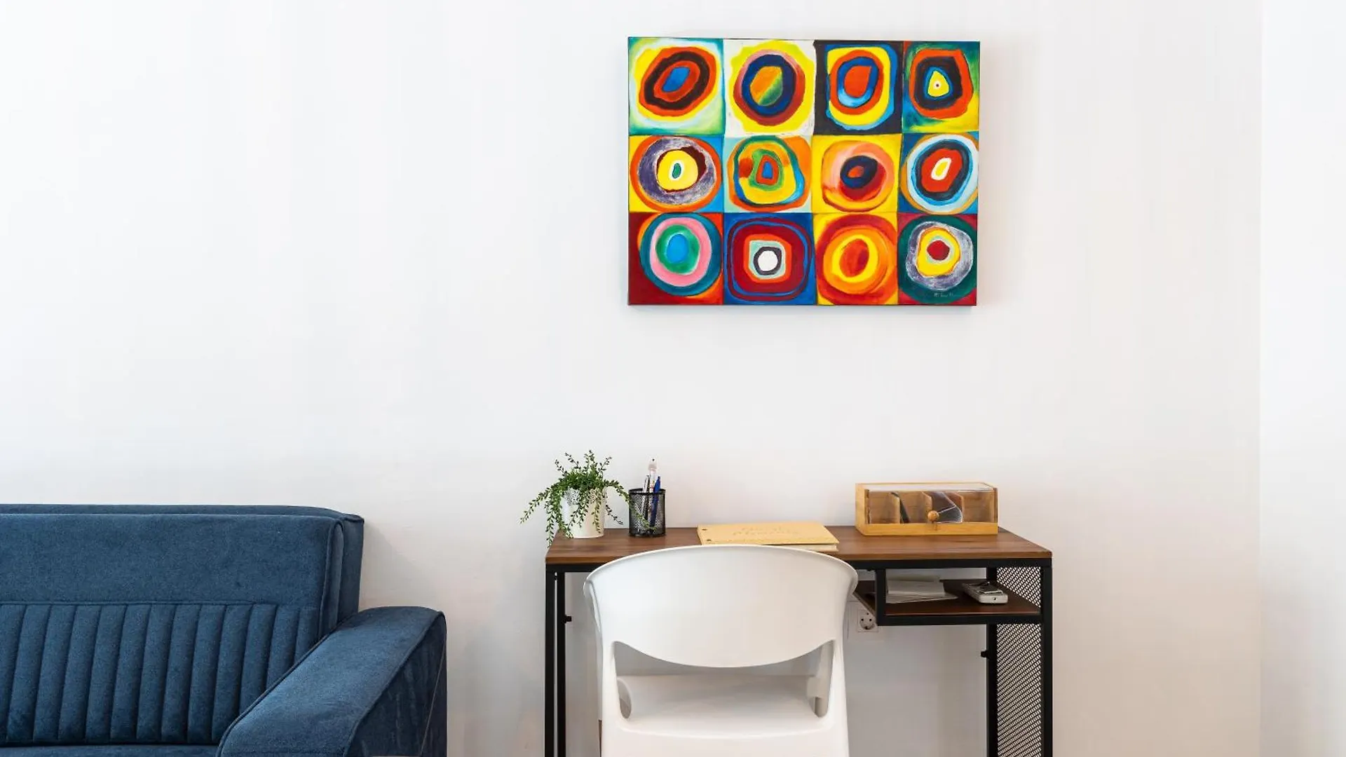 Twins Nest Malaga Apartment